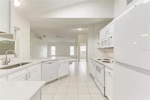 3213 45th Ave E, Bradenton, FL 34203 - Photo 14