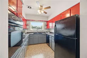 5726 Waneta Pl, Sarasota, FL 34231 - Photo 26