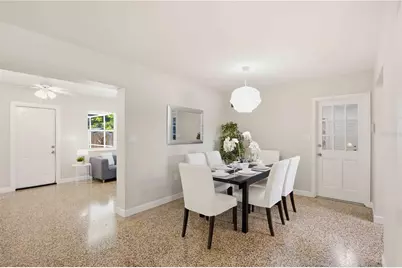 5726 Waneta Place, Sarasota, FL 34231 - Photo 10