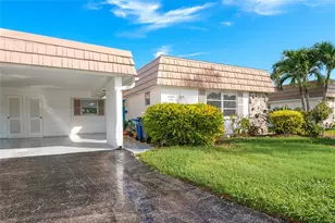 2126 Riverbluff Pkwy, Sarasota, FL 34231 - Photo 1