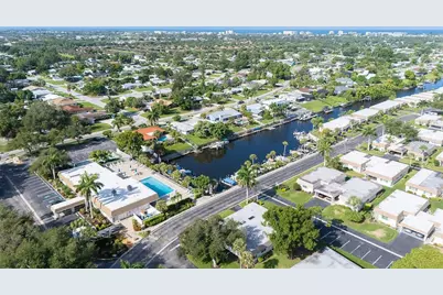 2126 Riverbluff Parkway #V323, Sarasota, FL 34231 - Photo 60