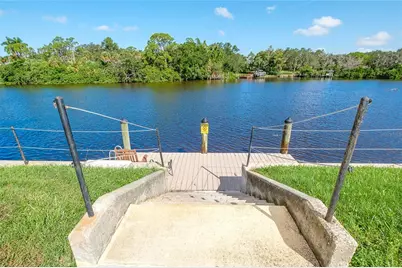 2126 Riverbluff Parkway #V323, Sarasota, FL 34231 - Photo 36