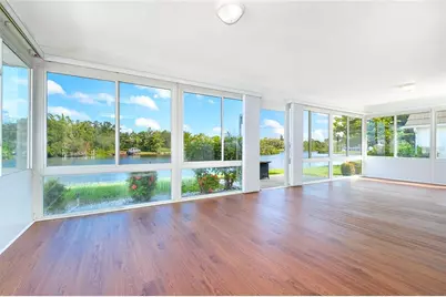 2126 Riverbluff Parkway #V323, Sarasota, FL 34231 - Photo 4