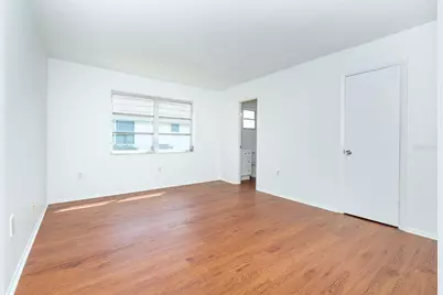 2126 Riverbluff Parkway #V323, Sarasota, FL 34231 - Photo 40