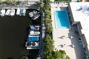 2126 Riverbluff Pkwy, Sarasota, FL 34231 - Photo 64