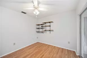 3411 57th Ave Dr W, Bradenton, FL 34210 - Photo 16