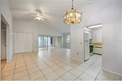 3411 57th Avenue Drive W #6, Bradenton, FL 34210 - Photo 4