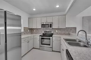 1142 Bird Bay Way, Venice, FL 34285 - Photo 6