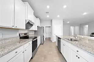 503 158th St E, Bradenton, FL 34212 - Photo 6