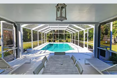 329 Bernard Avenue, Sarasota, FL 34243 - Photo 6