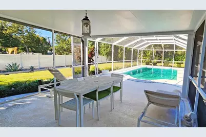 329 Bernard Avenue, Sarasota, FL 34243 - Photo 6