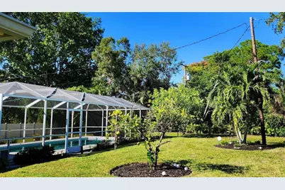 329 Bernard Avenue, Sarasota, FL 34243 - Photo 14