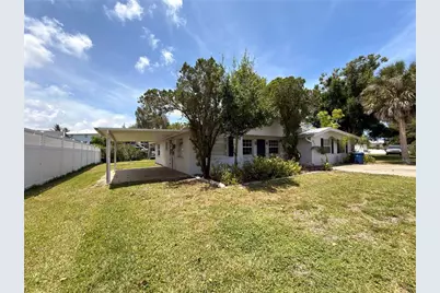 812 Bayview Drive, Nokomis, FL 34275 - Photo 2