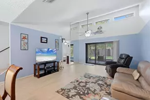 3412 Tallywood Cir, Sarasota, FL 34237 - Photo 10