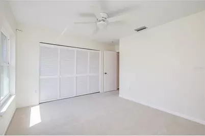 5617 Evergreen Dr #27, Sarasota, FL 34233 - Photo 26
