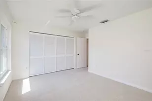5617 Evergreen Dr, Sarasota, FL 34233 - Photo 26
