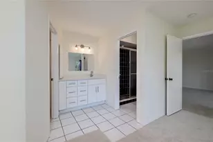 5617 Evergreen Dr, Sarasota, FL 34233 - Photo 34
