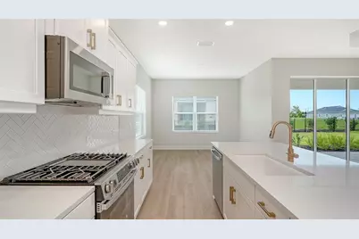 10005 Powell Avenue, Parrish, FL 34219 - Photo 10
