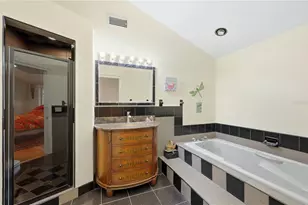 3348 Alamo Ln, Sarasota, FL 34235 - Photo 48