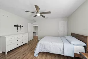 4414 67th Ave Cir E, Sarasota, FL 34243 - Photo 20