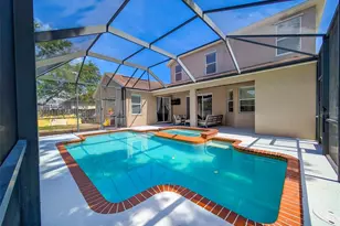 4414 67th Ave Cir E, Sarasota, FL 34243 - Photo 4