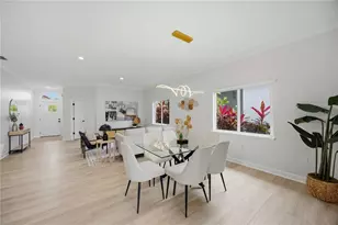 4320 Marcott Cir, Sarasota, FL 34233 - Photo 18