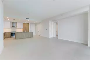 275 1st Ave S, Saint Petersburg, FL 33701 - Photo 6