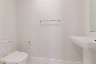 275 1st Ave S, Saint Petersburg, FL 33701 - Photo 34