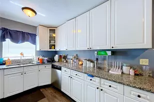 801 51st Ave S, Saint Petersburg, FL 33705 - Photo 22