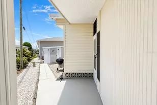 1912 Indiana Ave, Bradenton, FL 34207 - Photo 26