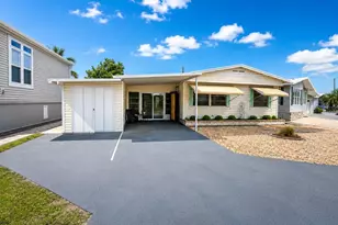 1912 Indiana Ave, Bradenton, FL 34207 - Photo 2