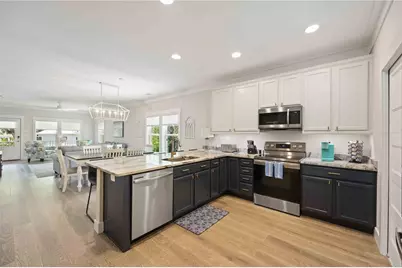 1623 8th Avenue W, Bradenton, FL 34205 - Photo 2