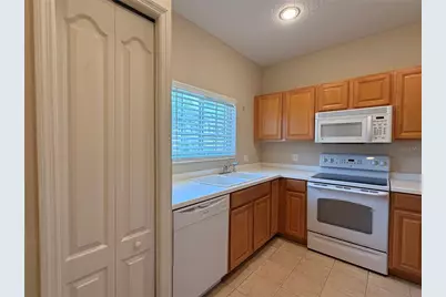 245 Cape Harbour Loop #105, Bradenton, FL 34212 - Photo 4