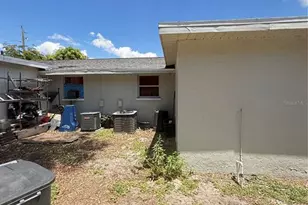 4212 9th St E, Bradenton, FL 34208 - Photo 8