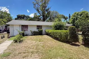 4212 9th St E, Bradenton, FL 34208 - Photo 2