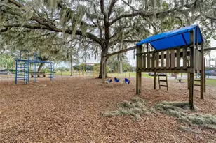 5312 Huntingwood Ct, Sarasota, FL 34235 - Photo 32