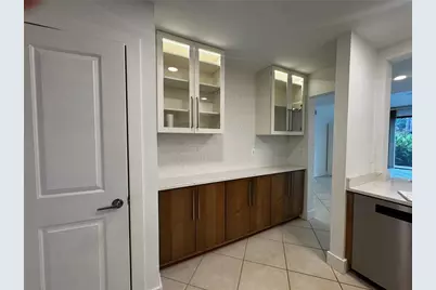 5312 Huntingwood Court #39, Sarasota, FL 34235 - Photo 16