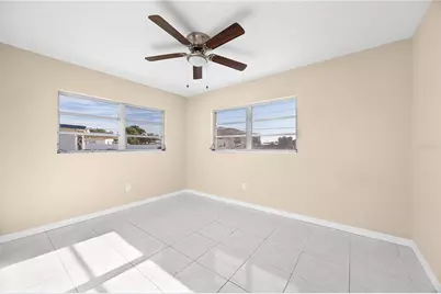 275 Lakeview Drive, North Fort Myers, FL 33917 - Photo 12