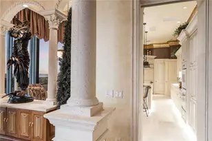 415 L Ambiance Dr, Longboat Key, FL 34228 - Photo 16