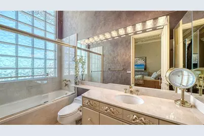 415 L Ambiance Drive #PH-F, Longboat Key, FL 34228 - Photo 40