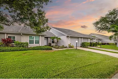 5355 Crestlake Boulevard #65, Sarasota, FL 34233 - Photo 1