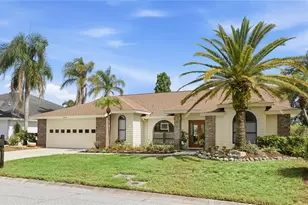 4616 Vintage Dr, Sarasota, FL 34243 - Photo 2