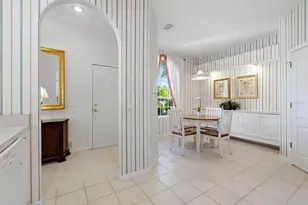 9402 Forest Hills Cir, Sarasota, FL 34238 - Photo 20