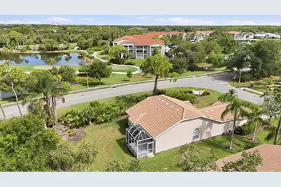 9402 Forest Hills Circle, Sarasota, FL 34238 - Photo 38