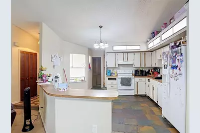 1072 Peak Circle, Deltona, FL 32738 - Photo 4