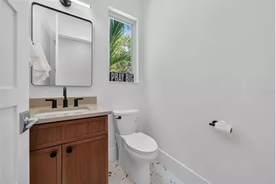 2430 Floyd Street, Sarasota, FL 34239 - Photo 40