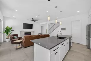 2430 Floyd St, Sarasota, FL 34239 - Photo 18