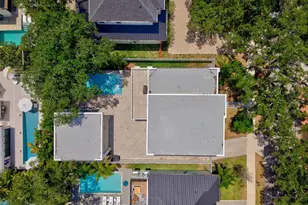 2430 Floyd St, Sarasota, FL 34239 - Photo 70