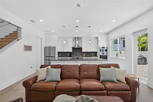 2430 Floyd St, Sarasota, FL 34239 - Photo 14
