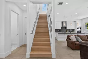 2430 Floyd St, Sarasota, FL 34239 - Photo 42